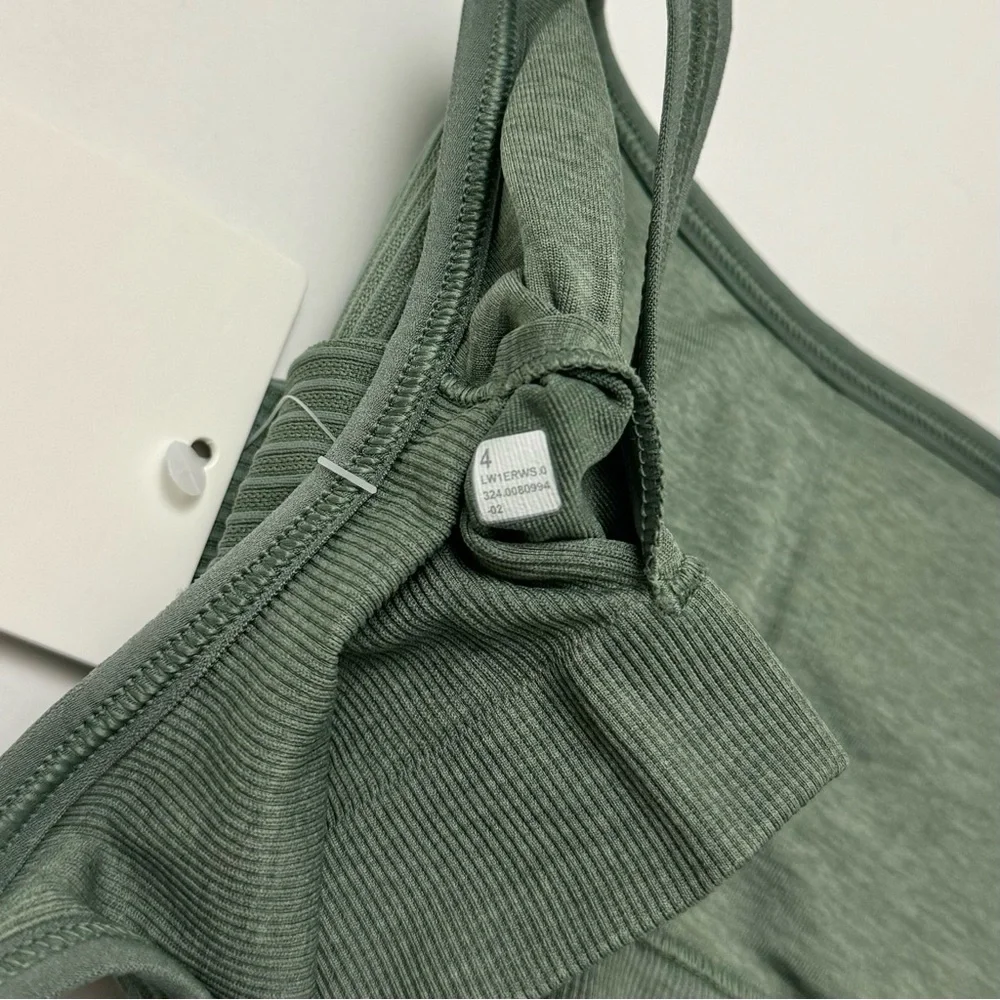 Lululemon Ebb to Street Scoop Neck Cropped Tank Top - Grey Eucalyptus, Size 4 - Picture 3 of 4